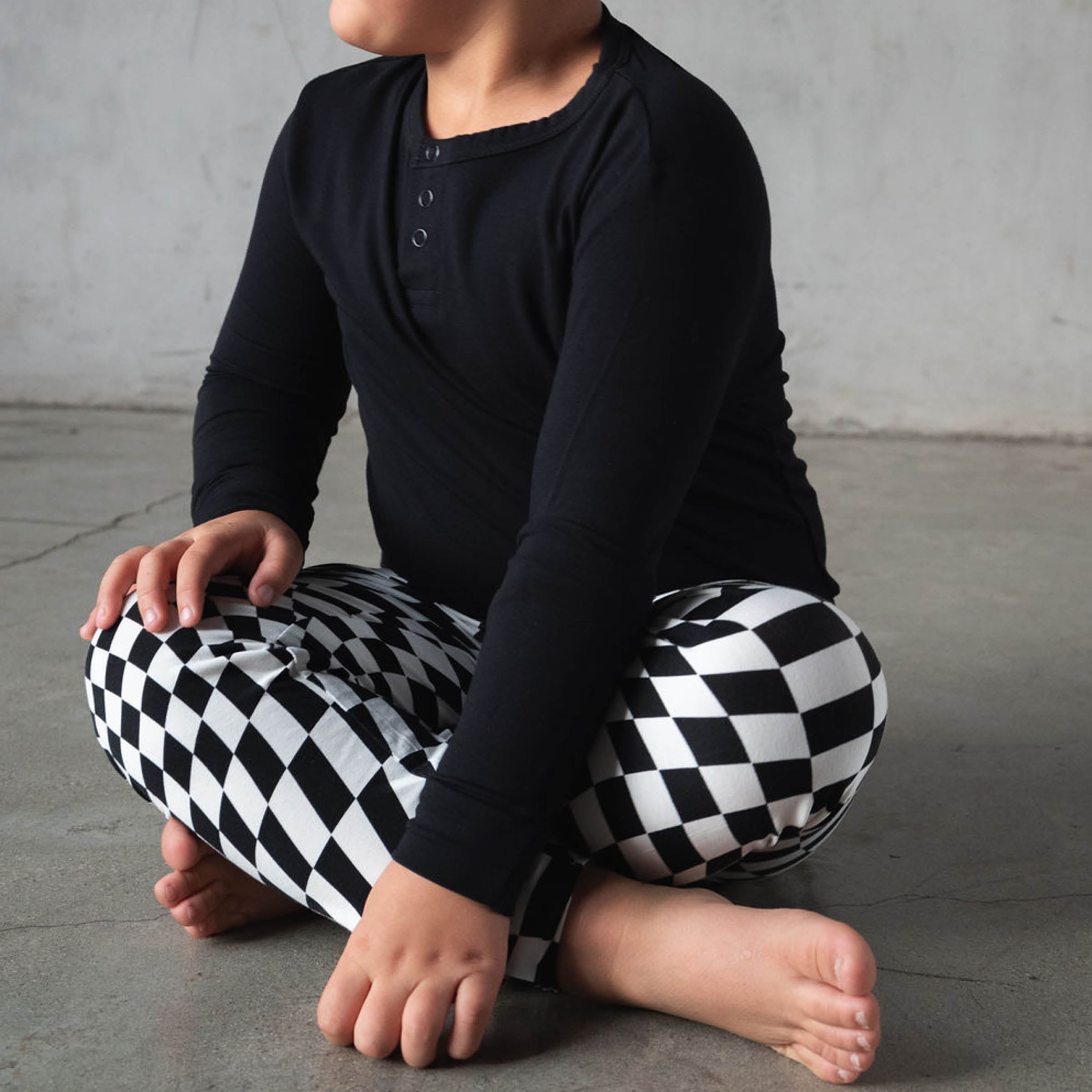 B&W Wavy Checker | Boy's Jogger