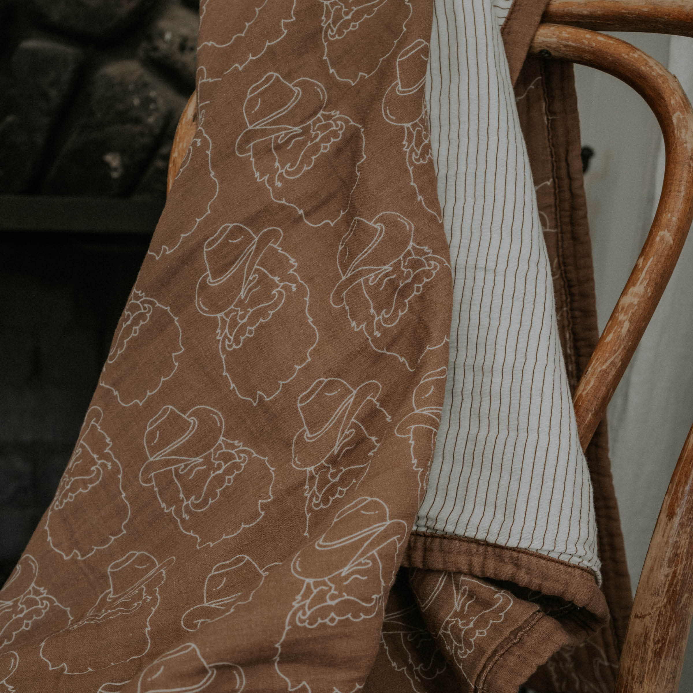 Ranch Santa | Reversible Muslin Quilt