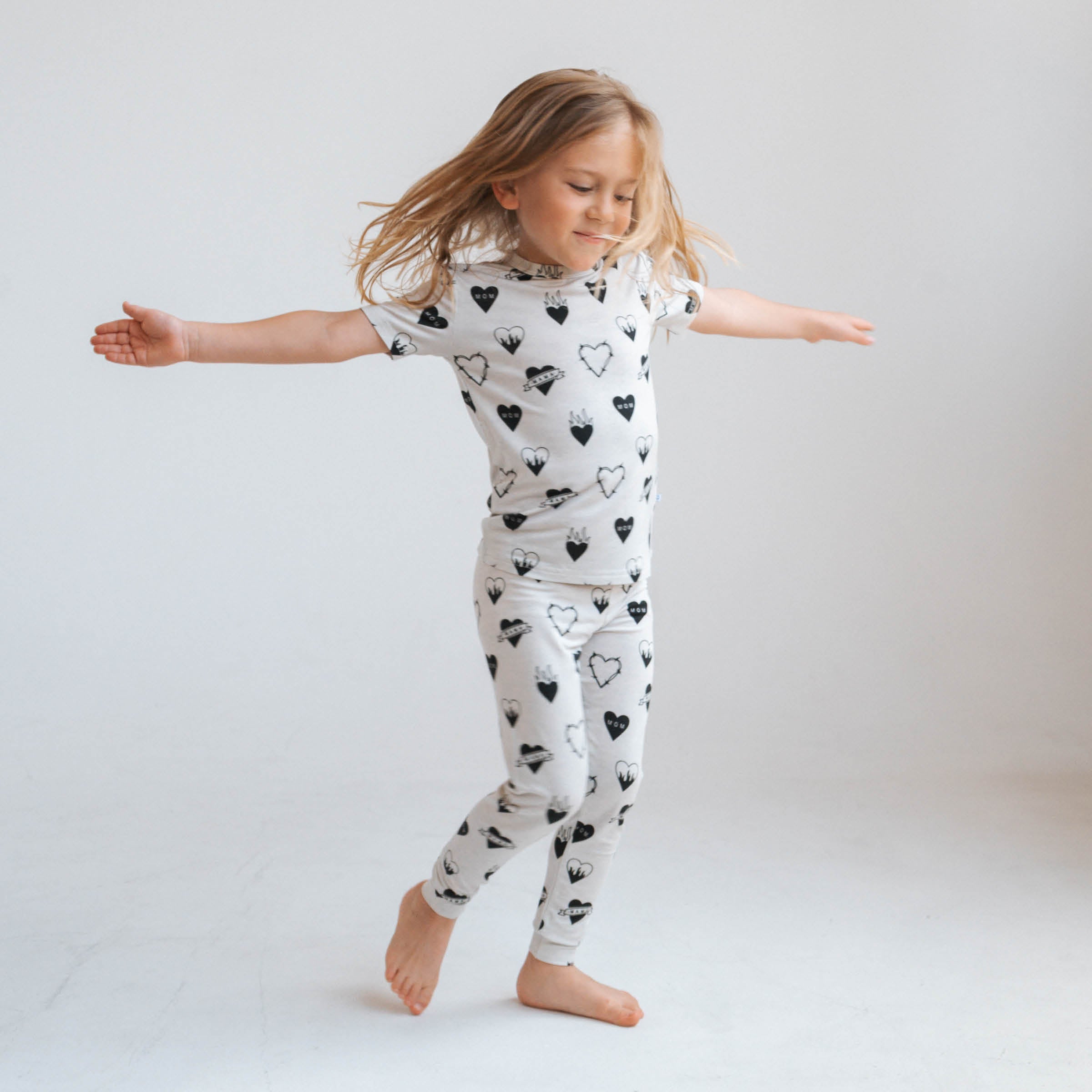 Tattoo Heart Heather Grey | Bamboo Viscose Two Piece Set
