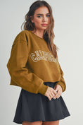 Load image into Gallery viewer, BUTTERMELON - FRENCH TERRY FLEECE WITH EMBROIDERED SWEATSHIRT - BMT7260: IVORY / M
