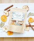 Load image into Gallery viewer, Samantha Ann & Co. - Cozy Fall Pot Simmer Pack, Stovetop Potpourri
