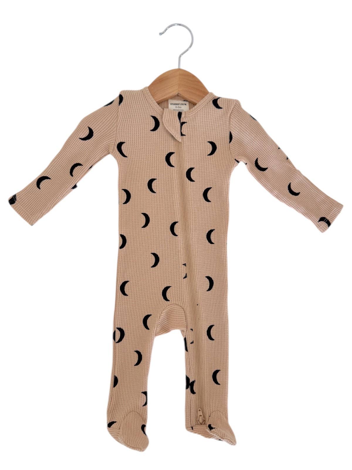 SpearmintLOVE - Organic Waffle 2-Way Zip Footie, Tan/Black Moon