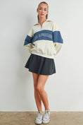 Load image into Gallery viewer, BUTTERMELON - COLOR BLOCKED LOS ANGELES EMBROIDERED SWEATSHIRTS - BMT7261: IVORY / OLIVE / S
