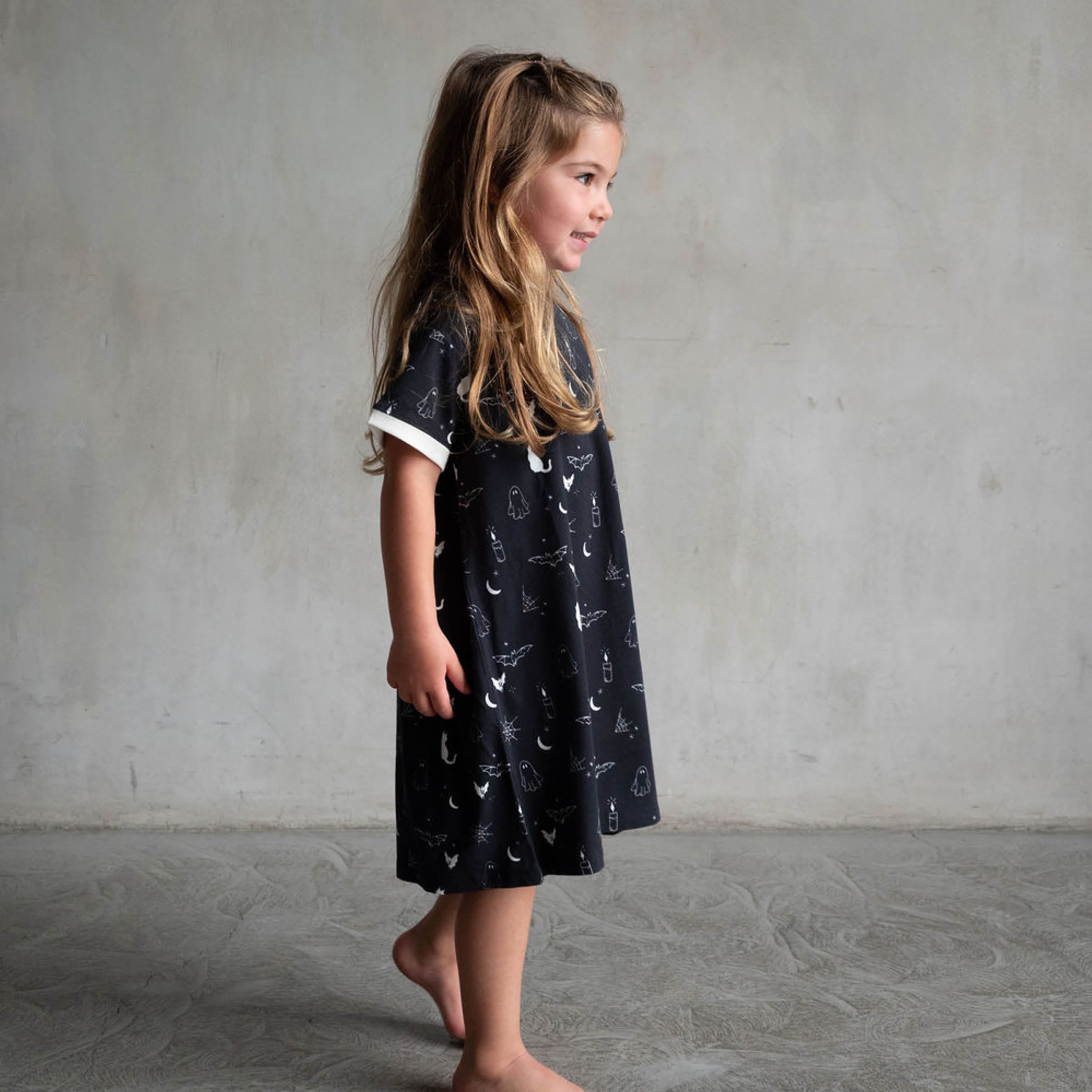 *PRE-ORDER 9/29* Spooky | T-Shirt Dress