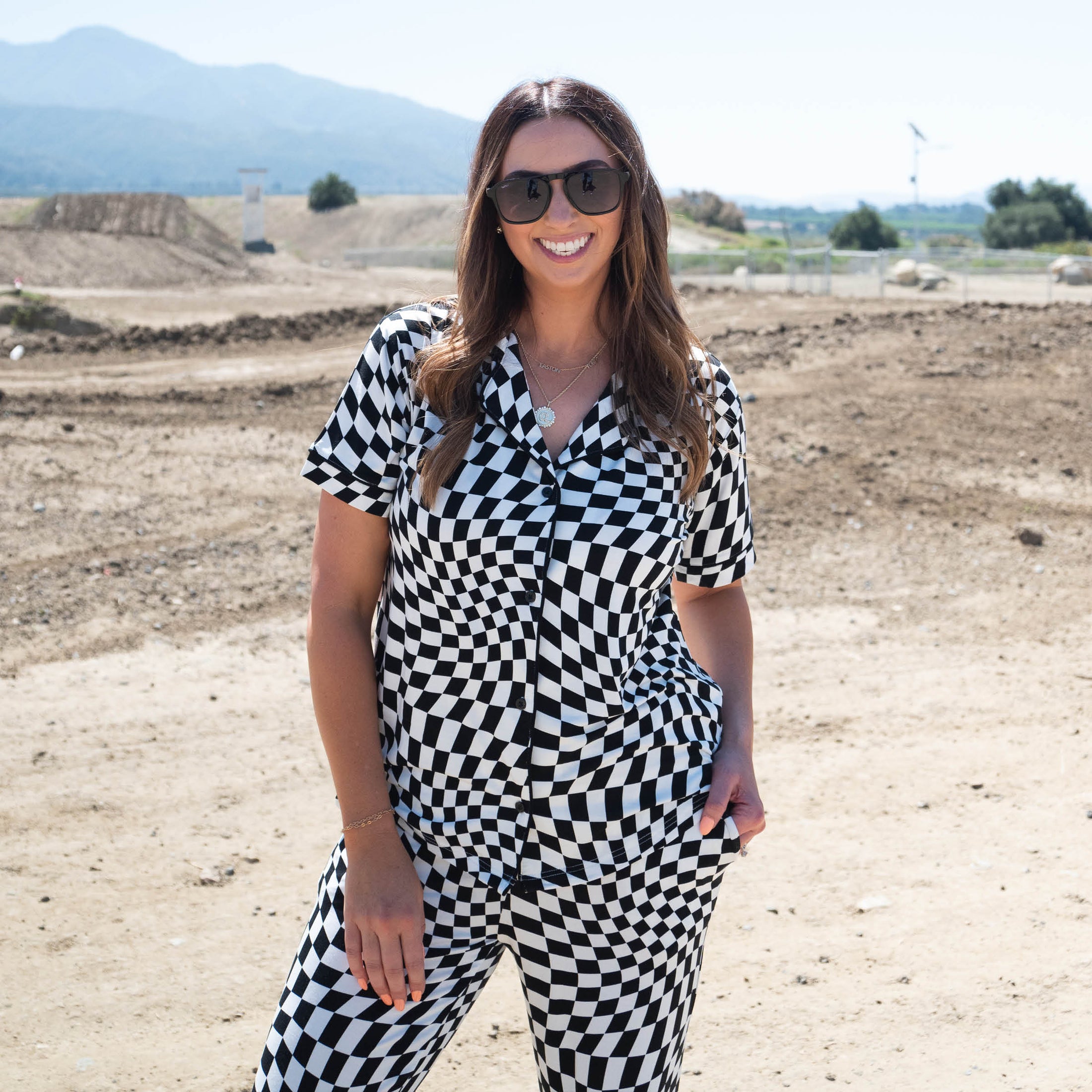 B&W Wavy Checker | Women's Flare Set