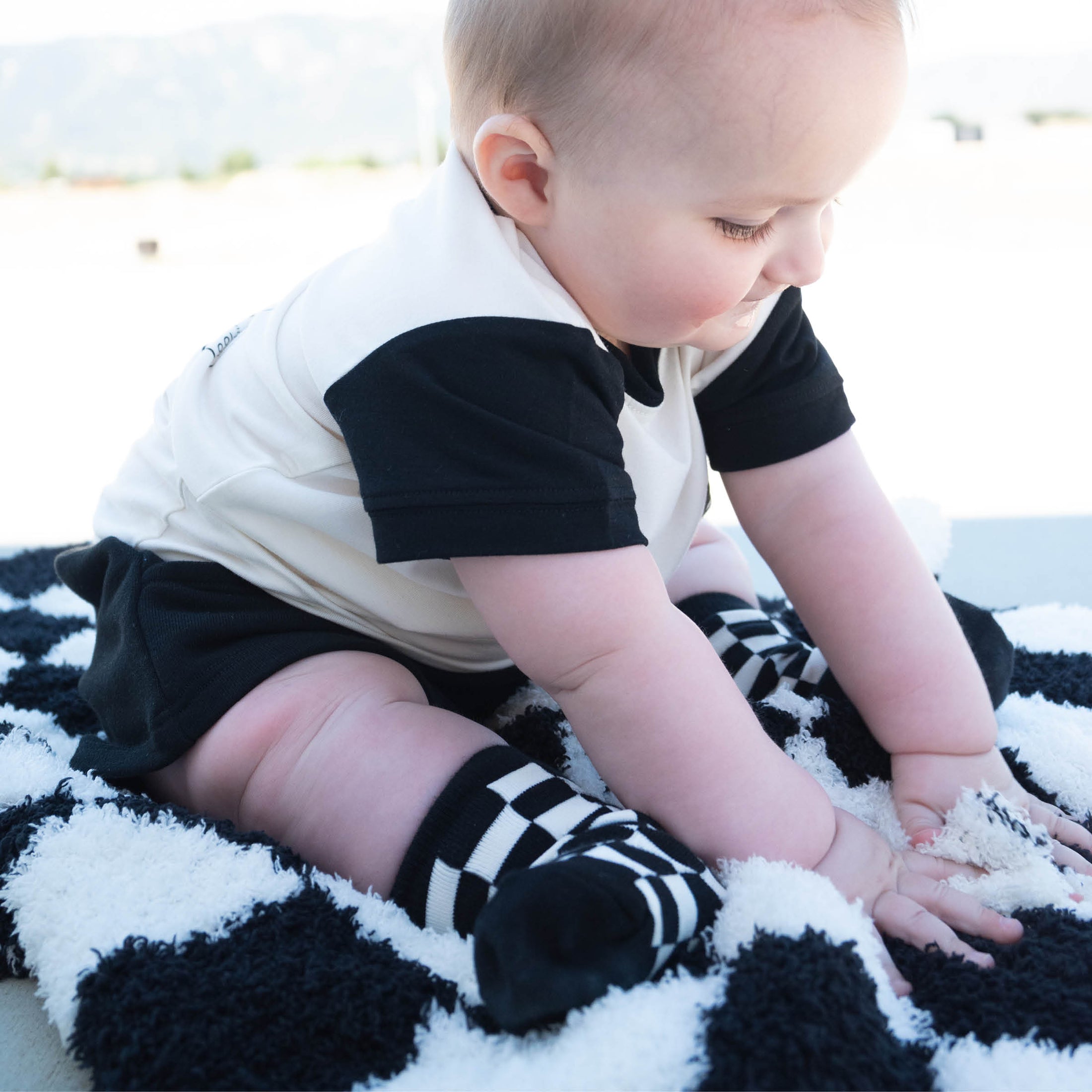 B&W Wavy Checker | XS Plush Blanket