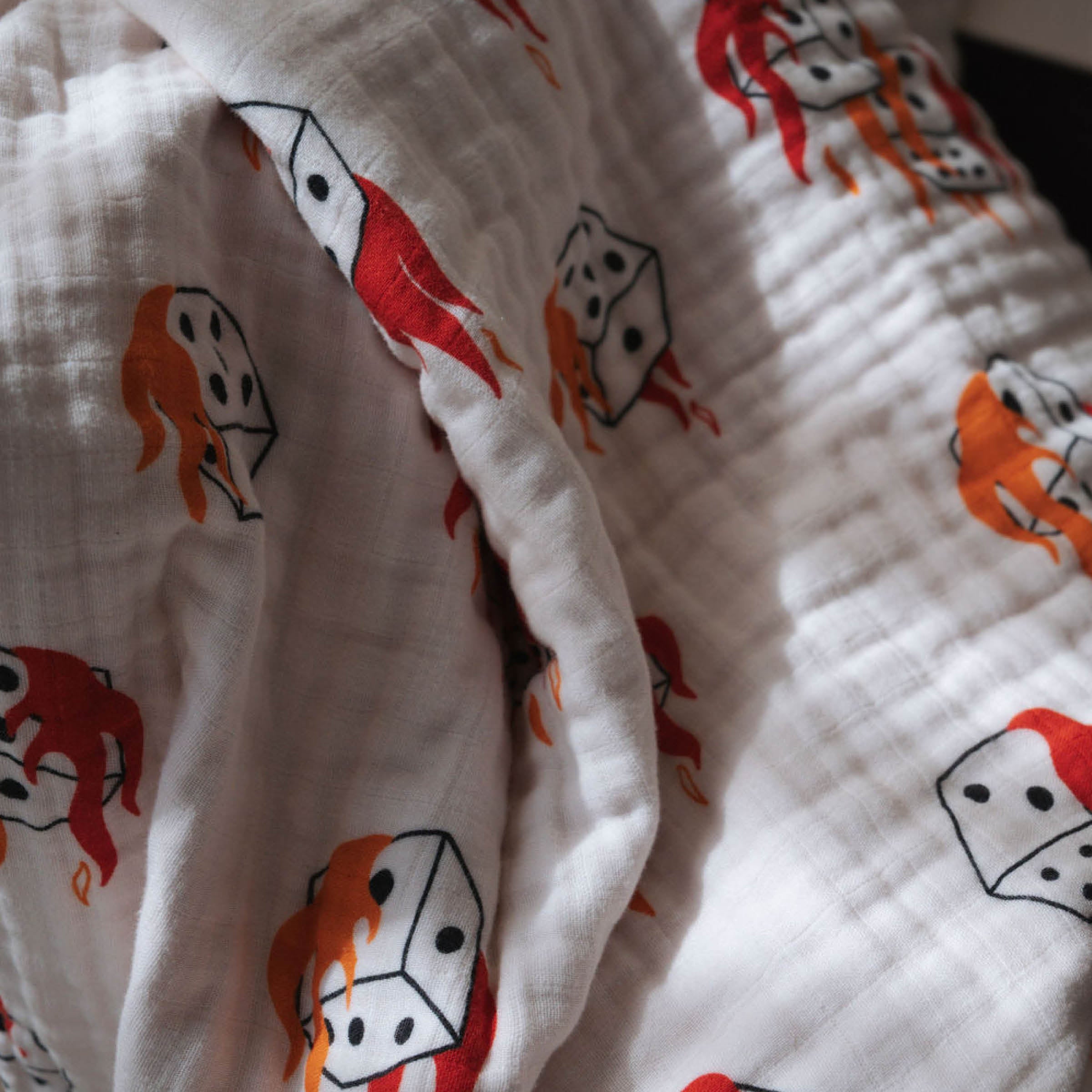 Flame Dice | Reversible Muslin Quilt