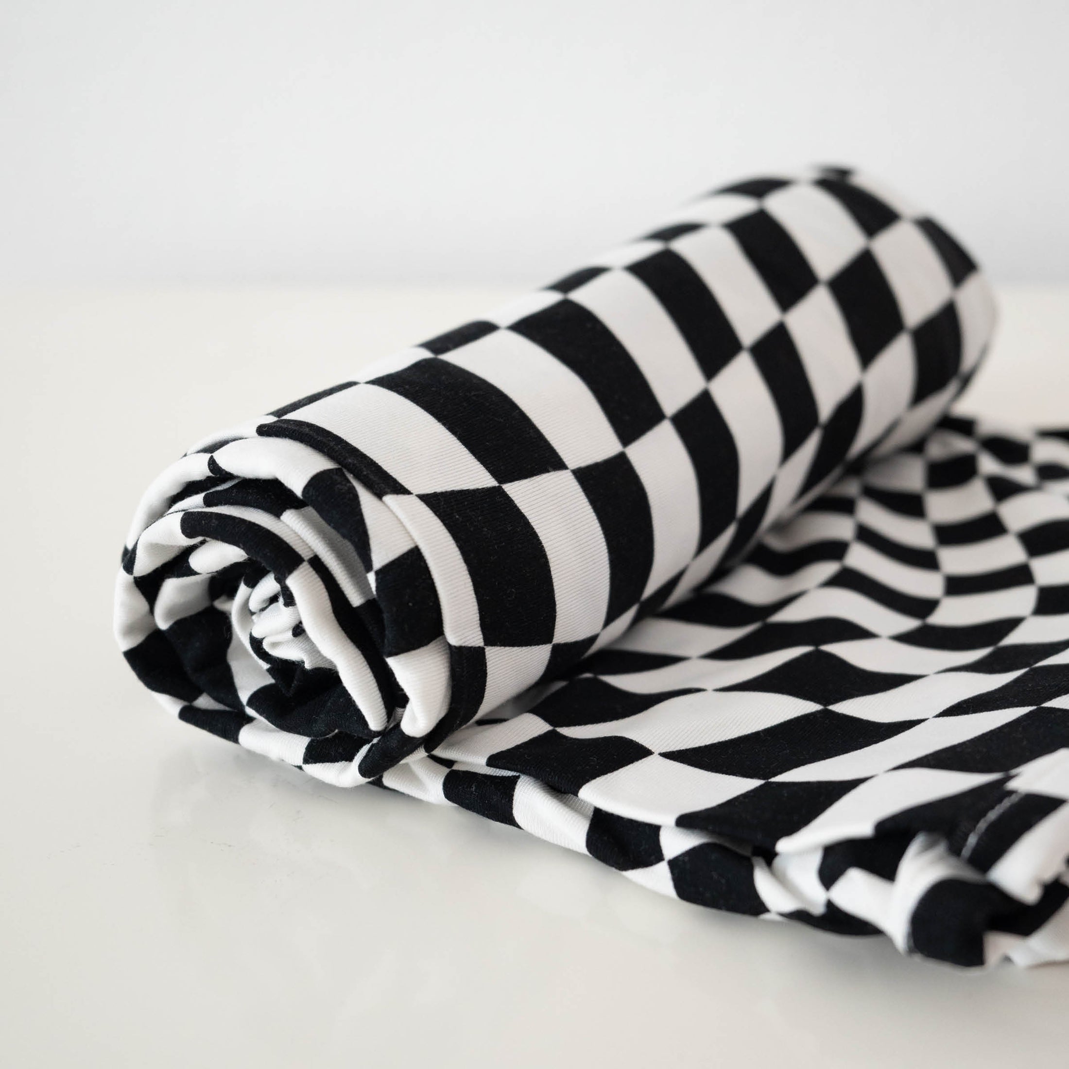 B&W Wavy Checker | Bamboo Swaddle